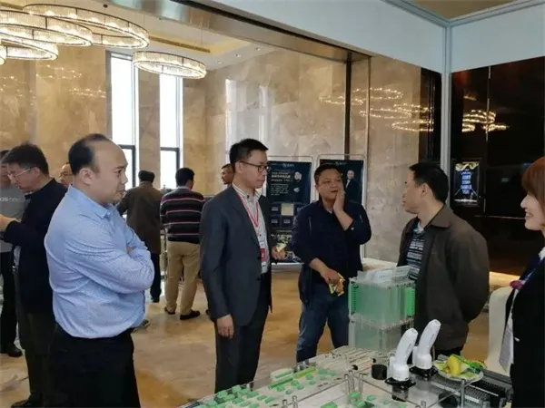 置恒电气携自主卓能电联接产品成功亮相中国智能电网学术研讨会 置恒电气携自主卓能电联接产品成功亮相中国智能电网学术研讨会(图2)